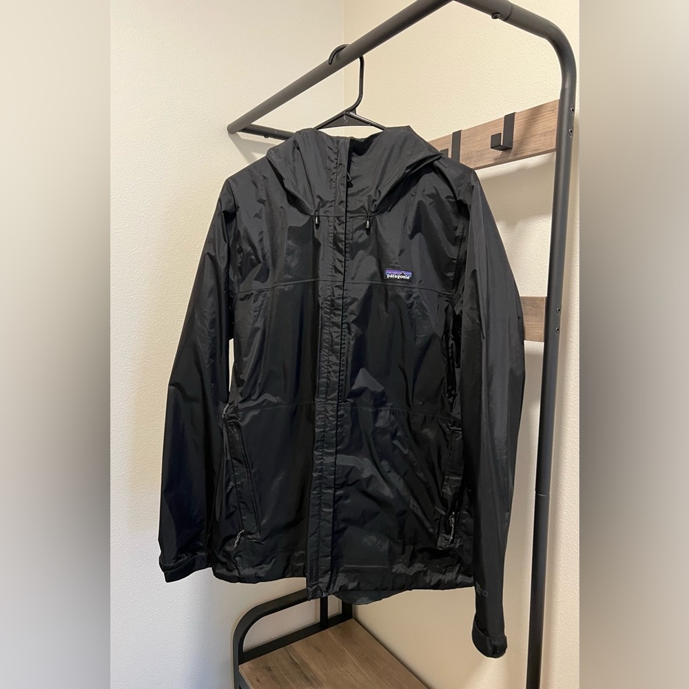 Women’s Black Patagonia Torrentshell Jacket